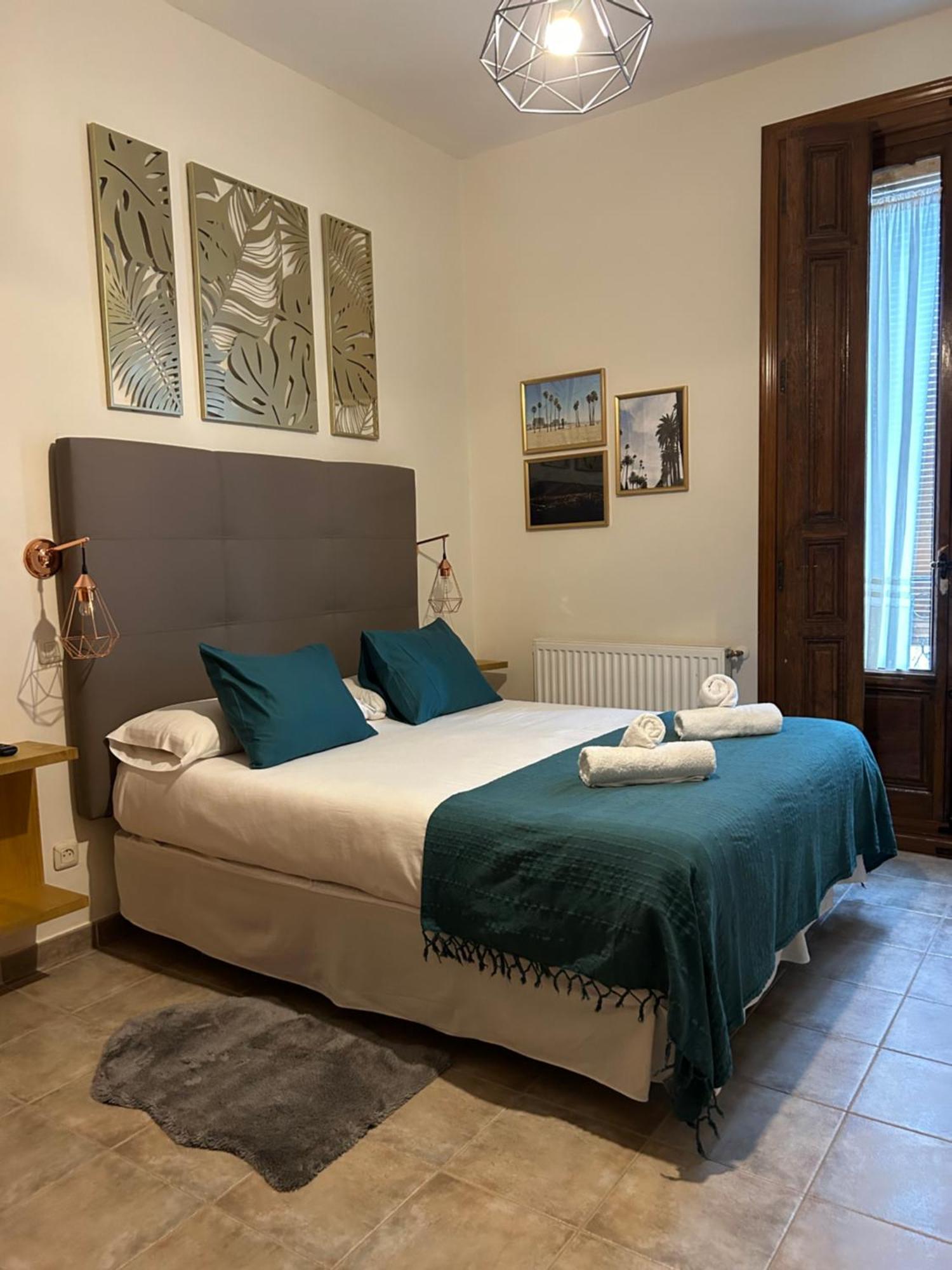Hostal La Colonial Madrigal de la Vera Eksteriør billede