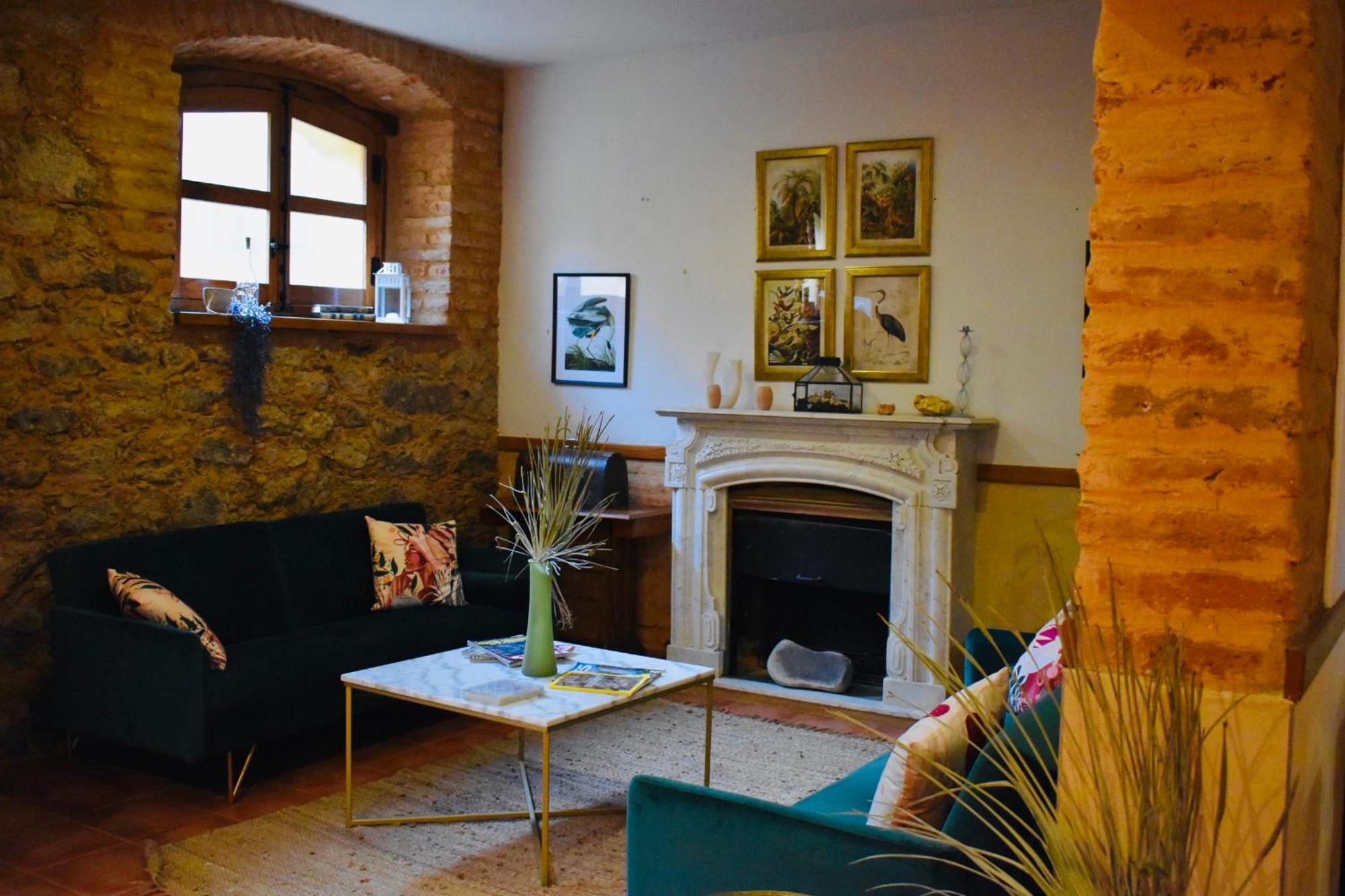 Hostal La Colonial Madrigal de la Vera Eksteriør billede